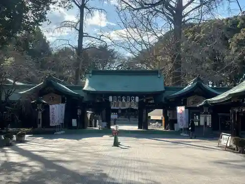 大宮八幡宮の山門・神門