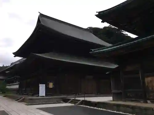 建長寺の本殿・本堂