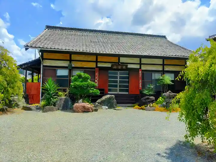 清海寺の本殿・本堂