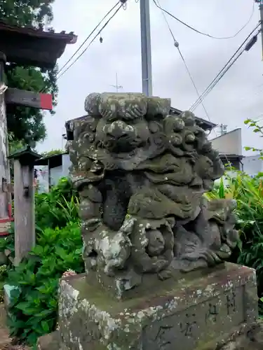 八幡神社の狛犬