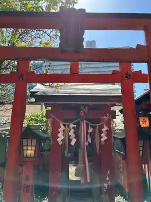 玉姫稲荷社の{uncategorized: "未分類", other: "その他", undefined: "問題あり", building: "その他建物", grave: "お墓", sacred_gate: "鳥居", guardian: "狛犬", statue: "像", buddha: "仏像", history: "歴史", nature: "自然", garden: "庭園", animal: "動物", pagoda: "塔", temizu: "手水舎", mountain_gate: "山門・神門", sanctuary: "本殿・本堂", subordinate: "末社・摂社", art: "芸術", scenery: "景色", jizo: "地蔵", ema: "絵馬", goshuin: "御朱印", omikuji: "おみくじ", items: "授与品その他", amulet: "お守り", goshuincho: "御朱印帳", eats: "食事", festival: "お祭り", votive_dance: "神楽", shichigosan: "七五三参", wedding: "結婚式", experience: "体験その他", initially: "初詣", around: "周辺", anti_infection: "感染症対策"}