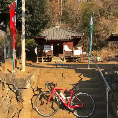 新町薬師堂の本殿・本堂