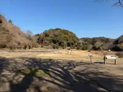 永福寺跡（永福寺址）の{uncategorized: "未分類", other: "その他", undefined: "問題あり", building: "その他建物", grave: "お墓", sacred_gate: "鳥居", guardian: "狛犬", statue: "像", buddha: "仏像", history: "歴史", nature: "自然", garden: "庭園", animal: "動物", pagoda: "塔", temizu: "手水舎", mountain_gate: "山門・神門", sanctuary: "本殿・本堂", subordinate: "末社・摂社", art: "芸術", scenery: "景色", jizo: "地蔵", ema: "絵馬", goshuin: "御朱印", omikuji: "おみくじ", items: "授与品その他", amulet: "お守り", goshuincho: "御朱印帳", eats: "食事", festival: "お祭り", votive_dance: "神楽", shichigosan: "七五三参", wedding: "結婚式", experience: "体験その他", initially: "初詣", around: "周辺", anti_infection: "感染症対策"}