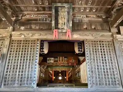 冨士御室浅間神社の本殿・本堂