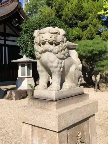 荒井神社の狛犬