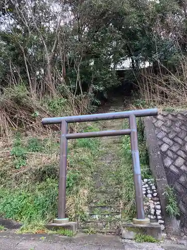 検儀谷神社の鳥居