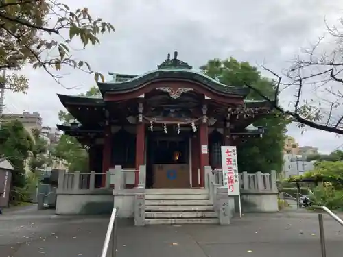 木場 洲﨑神社の本殿・本堂