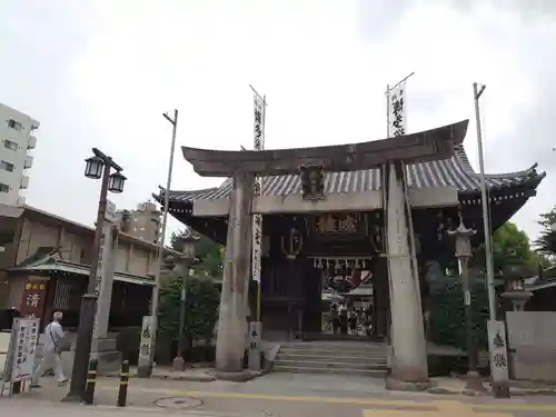 櫛田神社の鳥居