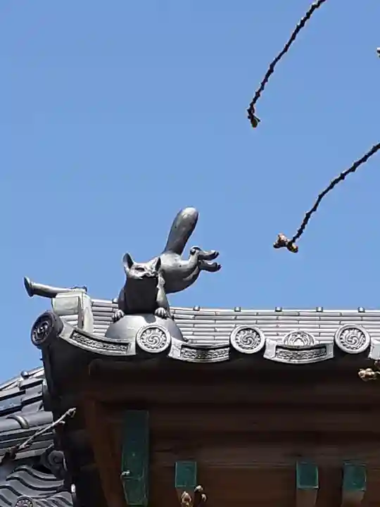 三軒地稲荷神社のその他建物