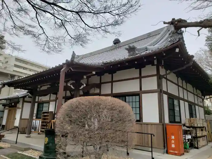 東運寺の本殿