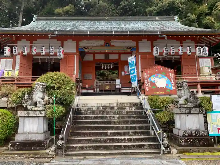 粉河産土神社(たのもしの宮)の本殿・本堂