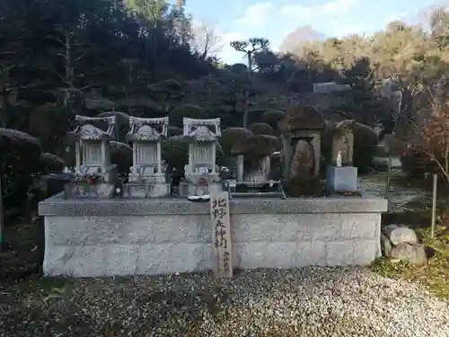 陽徳寺の末社・摂社