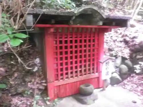 岩殿寺の末社・摂社