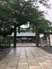 伊勢山皇大神宮の鳥居