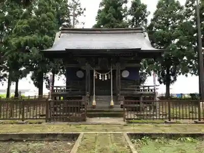 三輪神社の本殿・本堂