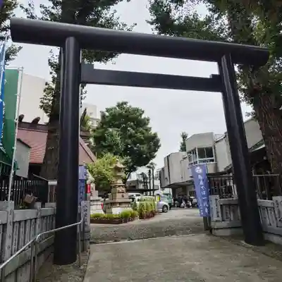 高円寺氷川神社の鳥居