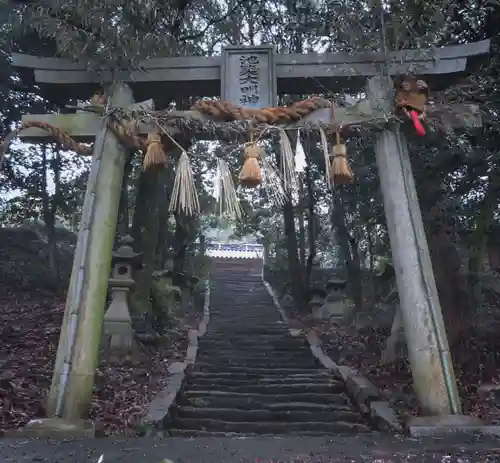 青龍神社の鳥居