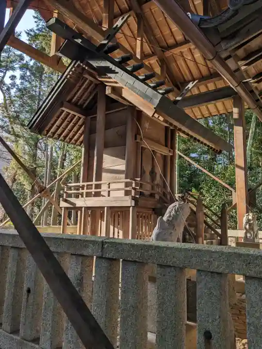 神明神社の{uncategorized: "未分類", other: "その他", undefined: "問題あり", building: "その他建物", grave: "お墓", sacred_gate: "鳥居", guardian: "狛犬", statue: "像", buddha: "仏像", history: "歴史", nature: "自然", garden: "庭園", animal: "動物", pagoda: "塔", temizu: "手水舎", mountain_gate: "山門・神門", sanctuary: "本殿・本堂", subordinate: "末社・摂社", art: "芸術", scenery: "景色", jizo: "地蔵", ema: "絵馬", goshuin: "御朱印", omikuji: "おみくじ", items: "授与品その他", amulet: "お守り", goshuincho: "御朱印帳", eats: "食事", festival: "お祭り", votive_dance: "神楽", shichigosan: "七五三参", wedding: "結婚式", experience: "体験その他", initially: "初詣", around: "周辺", anti_infection: "感染症対策"}