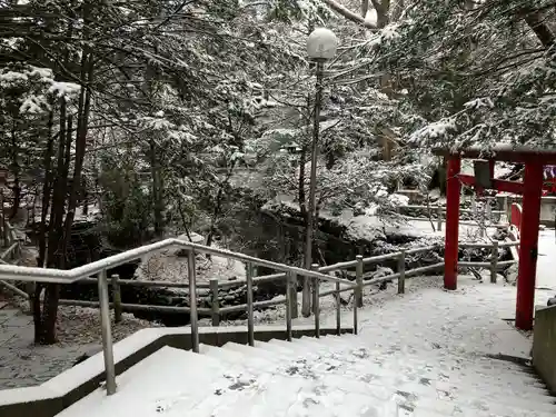白石神社の庭園