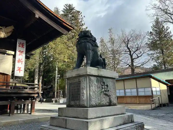 諏訪大社下社秋宮(長野県)