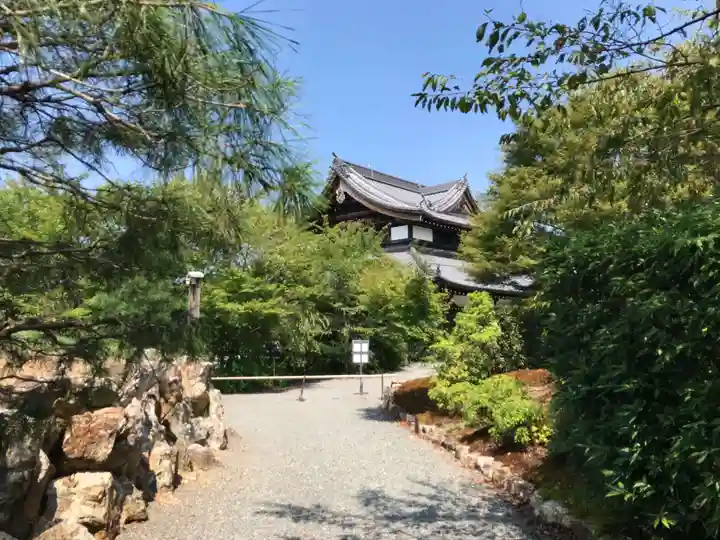 将軍塚青龍殿(青蓮院門跡)(京都府)