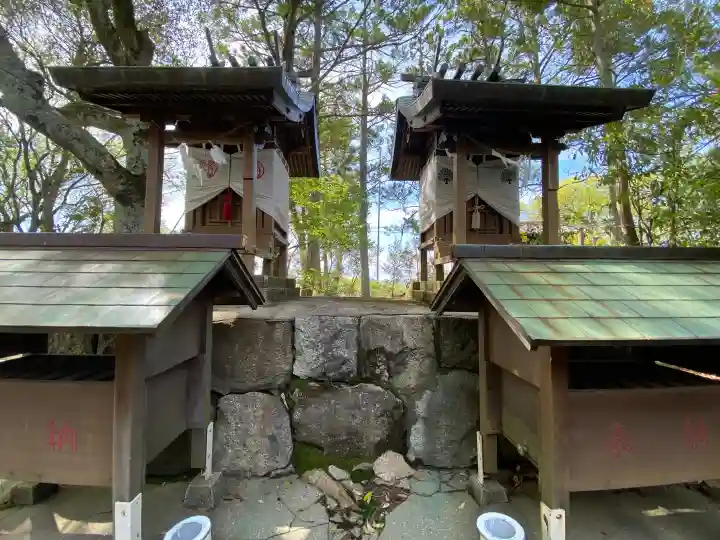 龍之口八幡宮の{uncategorized: "未分類", other: "その他", undefined: "問題あり", building: "その他建物", grave: "お墓", sacred_gate: "鳥居", guardian: "狛犬", statue: "像", buddha: "仏像", history: "歴史", nature: "自然", garden: "庭園", animal: "動物", pagoda: "塔", temizu: "手水舎", mountain_gate: "山門・神門", sanctuary: "本殿・本堂", subordinate: "末社・摂社", art: "芸術", scenery: "景色", jizo: "地蔵", ema: "絵馬", goshuin: "御朱印", omikuji: "おみくじ", items: "授与品その他", amulet: "お守り", goshuincho: "御朱印帳", eats: "食事", festival: "お祭り", votive_dance: "神楽", shichigosan: "七五三参", wedding: "結婚式", experience: "体験その他", initially: "初詣", around: "周辺", anti_infection: "感染症対策"}