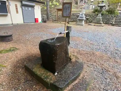 黒森神社の手水