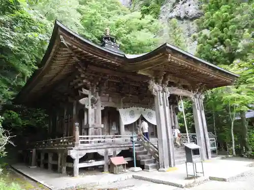 岩屋寺(愛媛県)
