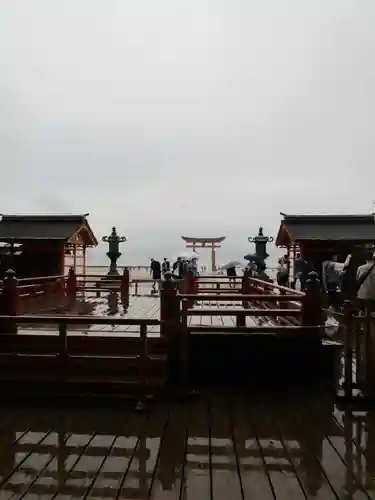厳島神社(広島県)