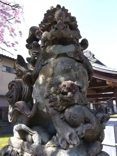 日吉神社の狛犬