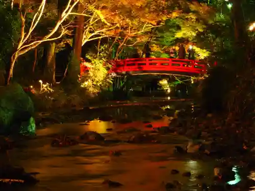 小國神社の庭園