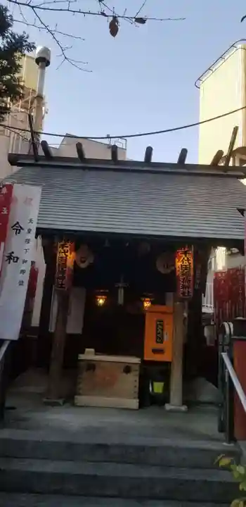 千代田稲荷神社の本殿・本堂