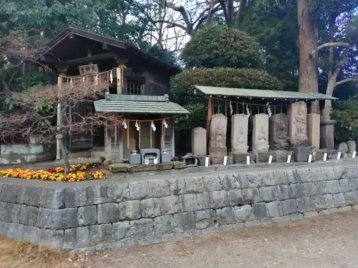 登渡神社の{uncategorized: "未分類", other: "その他", undefined: "問題あり", building: "その他建物", grave: "お墓", sacred_gate: "鳥居", guardian: "狛犬", statue: "像", buddha: "仏像", history: "歴史", nature: "自然", garden: "庭園", animal: "動物", pagoda: "塔", temizu: "手水舎", mountain_gate: "山門・神門", sanctuary: "本殿・本堂", subordinate: "末社・摂社", art: "芸術", scenery: "景色", jizo: "地蔵", ema: "絵馬", goshuin: "御朱印", omikuji: "おみくじ", items: "授与品その他", amulet: "お守り", goshuincho: "御朱印帳", eats: "食事", festival: "お祭り", votive_dance: "神楽", shichigosan: "七五三参", wedding: "結婚式", experience: "体験その他", initially: "初詣", around: "周辺", anti_infection: "感染症対策"}