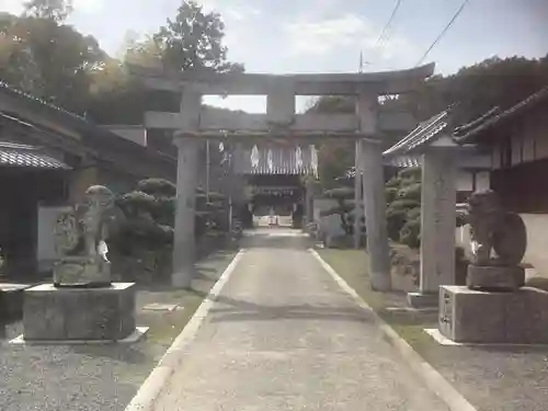 神野神社　正八幡宮の鳥居