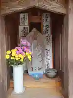 堂之前不動尊の仏像