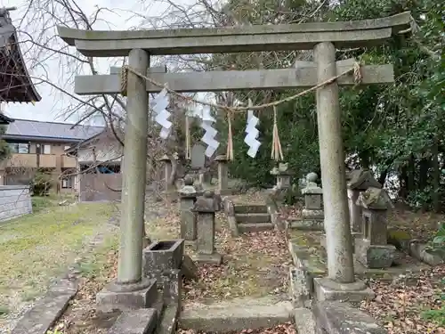 春日神社の鳥居