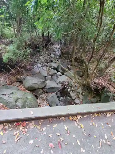 月水石神社の周辺