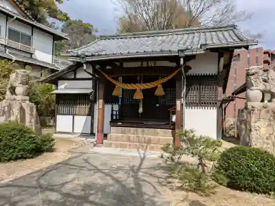 山王神社の{uncategorized: "未分類", other: "その他", undefined: "問題あり", building: "その他建物", grave: "お墓", sacred_gate: "鳥居", guardian: "狛犬", statue: "像", buddha: "仏像", history: "歴史", nature: "自然", garden: "庭園", animal: "動物", pagoda: "塔", temizu: "手水舎", mountain_gate: "山門・神門", sanctuary: "本殿・本堂", subordinate: "末社・摂社", art: "芸術", scenery: "景色", jizo: "地蔵", ema: "絵馬", goshuin: "御朱印", omikuji: "おみくじ", items: "授与品その他", amulet: "お守り", goshuincho: "御朱印帳", eats: "食事", festival: "お祭り", votive_dance: "神楽", shichigosan: "七五三参", wedding: "結婚式", experience: "体験その他", initially: "初詣", around: "周辺", anti_infection: "感染症対策"}