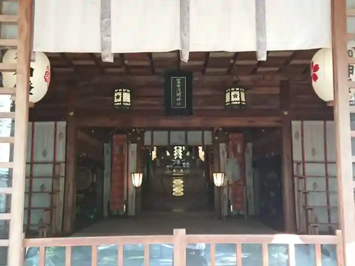 冨士浅間神社の本殿・本堂