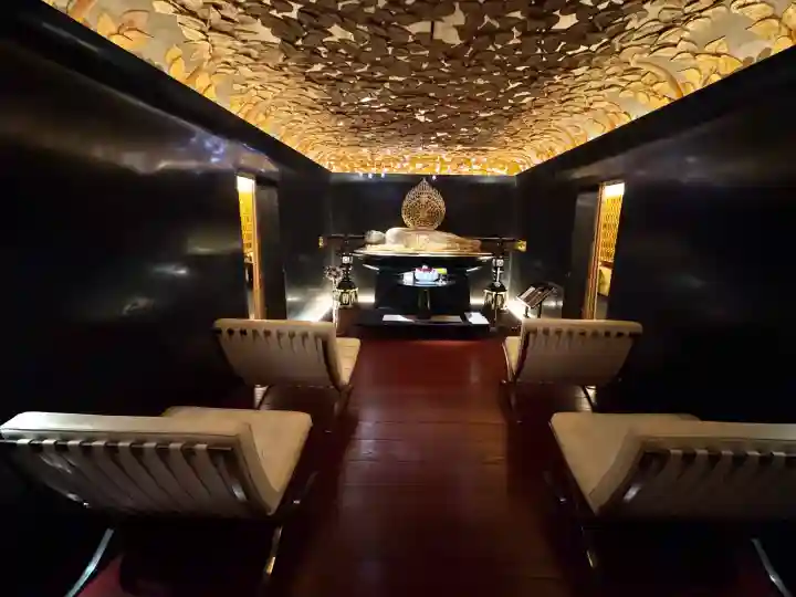 東光寺の{uncategorized: "未分類", other: "その他", undefined: "問題あり", building: "その他建物", grave: "お墓", sacred_gate: "鳥居", guardian: "狛犬", statue: "像", buddha: "仏像", history: "歴史", nature: "自然", garden: "庭園", animal: "動物", pagoda: "塔", temizu: "手水舎", mountain_gate: "山門・神門", sanctuary: "本殿・本堂", subordinate: "末社・摂社", art: "芸術", scenery: "景色", jizo: "地蔵", ema: "絵馬", goshuin: "御朱印", omikuji: "おみくじ", items: "授与品その他", amulet: "お守り", goshuincho: "御朱印帳", eats: "食事", festival: "お祭り", votive_dance: "神楽", shichigosan: "七五三参", wedding: "結婚式", experience: "体験その他", initially: "初詣", around: "周辺", anti_infection: "感染症対策"}