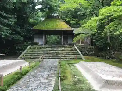 法然院の山門・神門