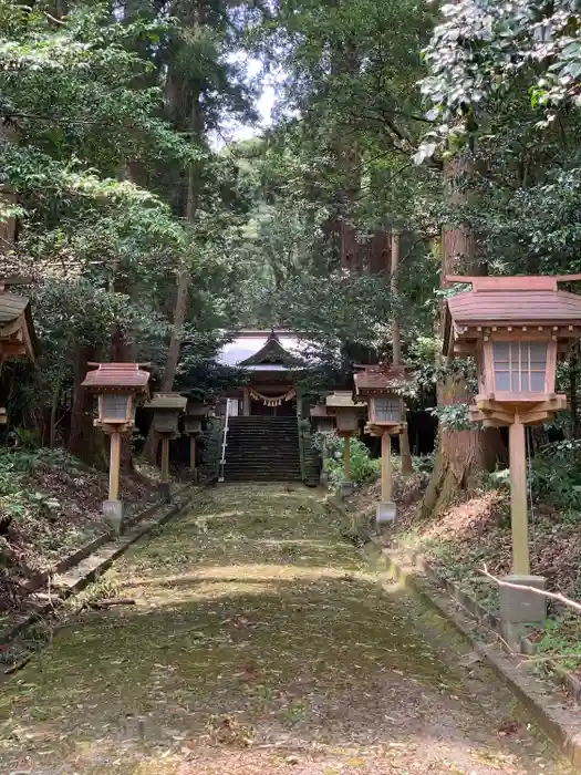 落立神社の建物その他