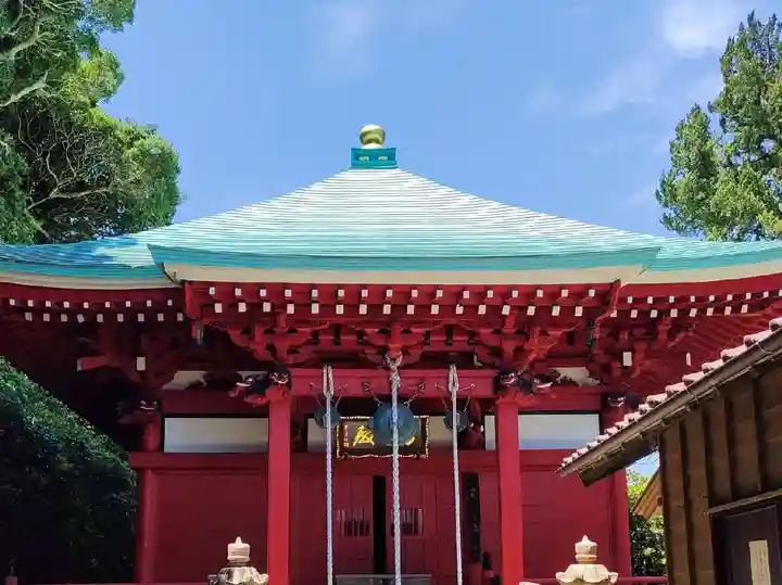 波立寺(波立薬師)の本殿・本堂