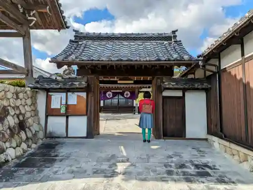 光徳寺の山門