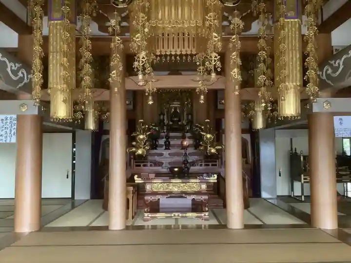 安楽寺の本殿・本堂