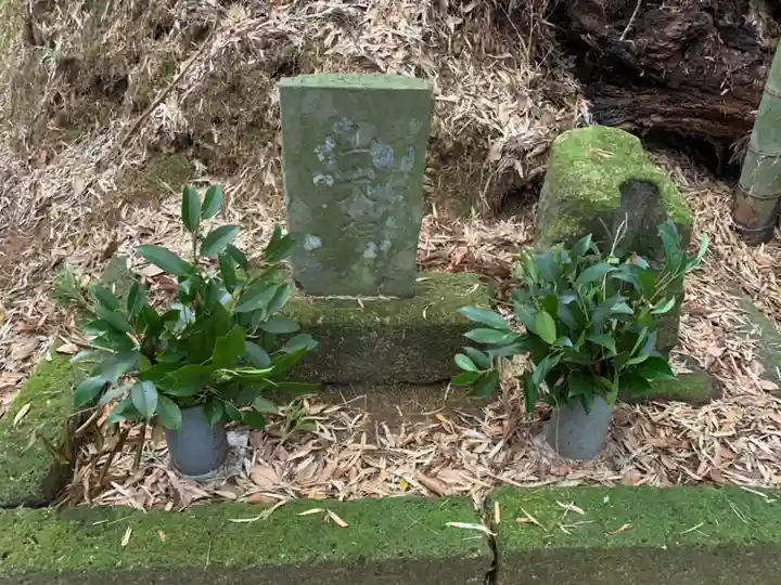 日神社の末社・摂社