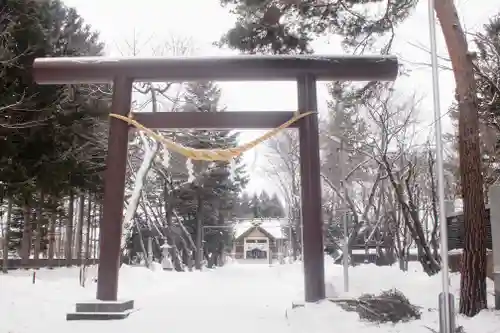 公園八幡宮の鳥居