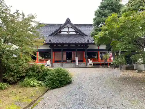 三宝荒神社の本殿