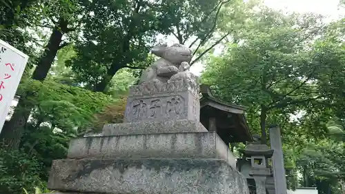 調神社の狛犬