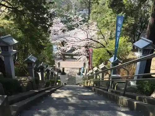 師岡熊野神社の建物その他